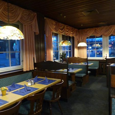 Hotel Duemptener Hof مولهايم ان الرور دير المظهر الخارجي الصورة