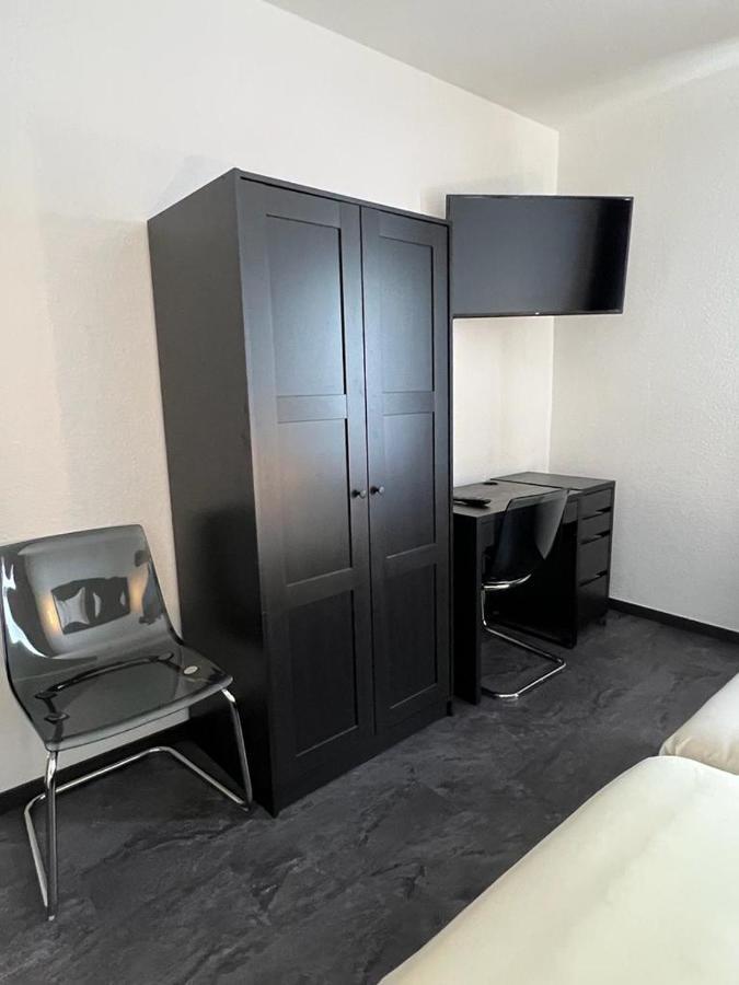 Hotel Duemptener Hof مولهايم ان الرور دير المظهر الخارجي الصورة