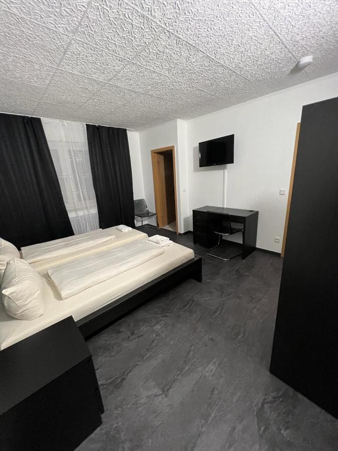 Hotel Duemptener Hof مولهايم ان الرور دير المظهر الخارجي الصورة