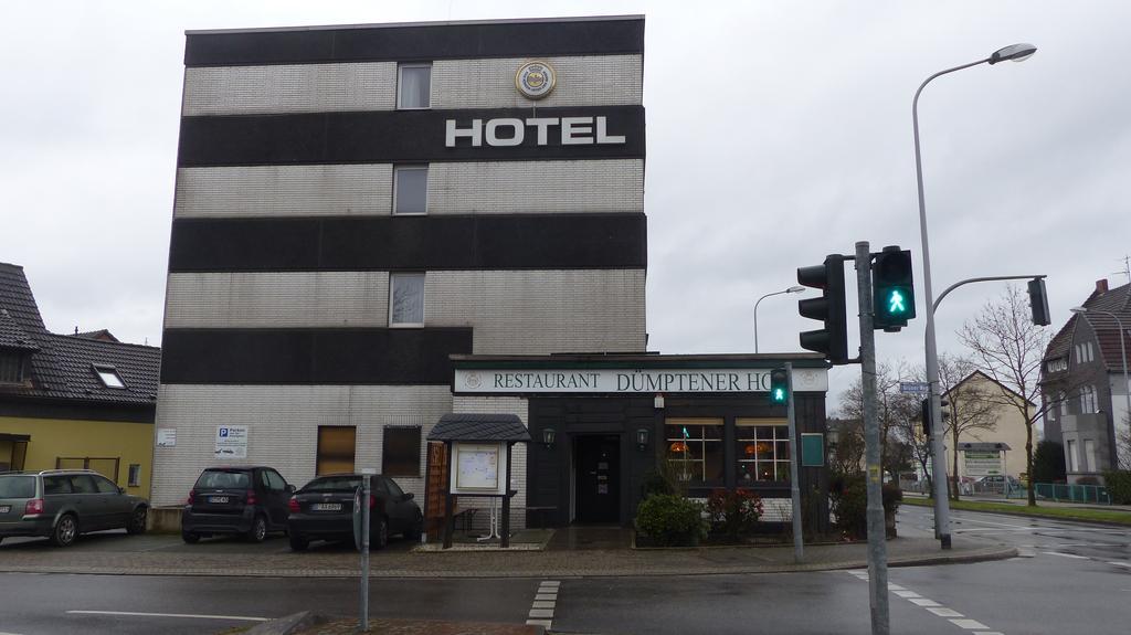 Hotel Duemptener Hof مولهايم ان الرور دير المظهر الخارجي الصورة